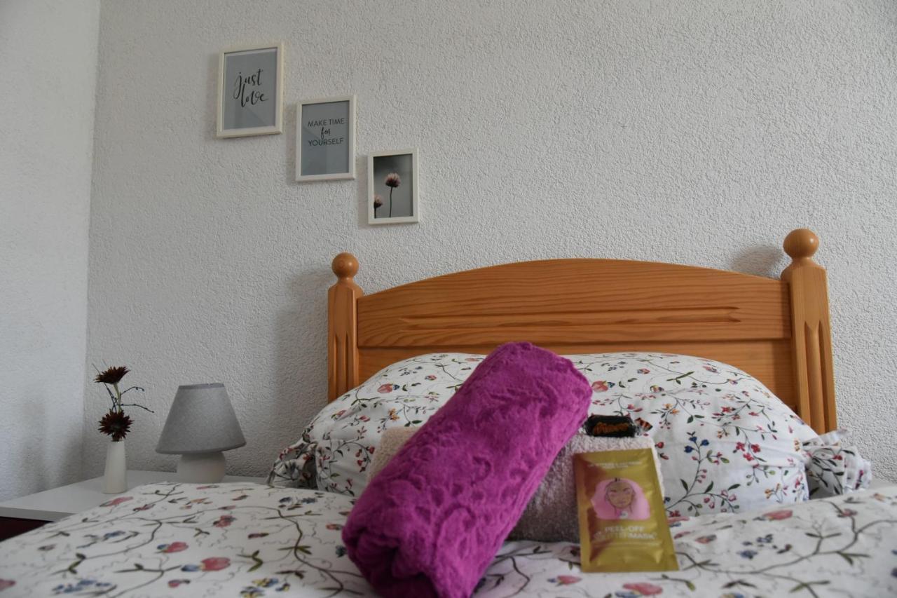 Apartment Bobic Licko Petrovo Selo Dış mekan fotoğraf